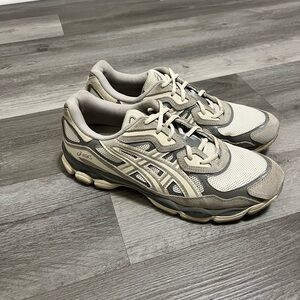 Asics Cream and Gray Running Shoes